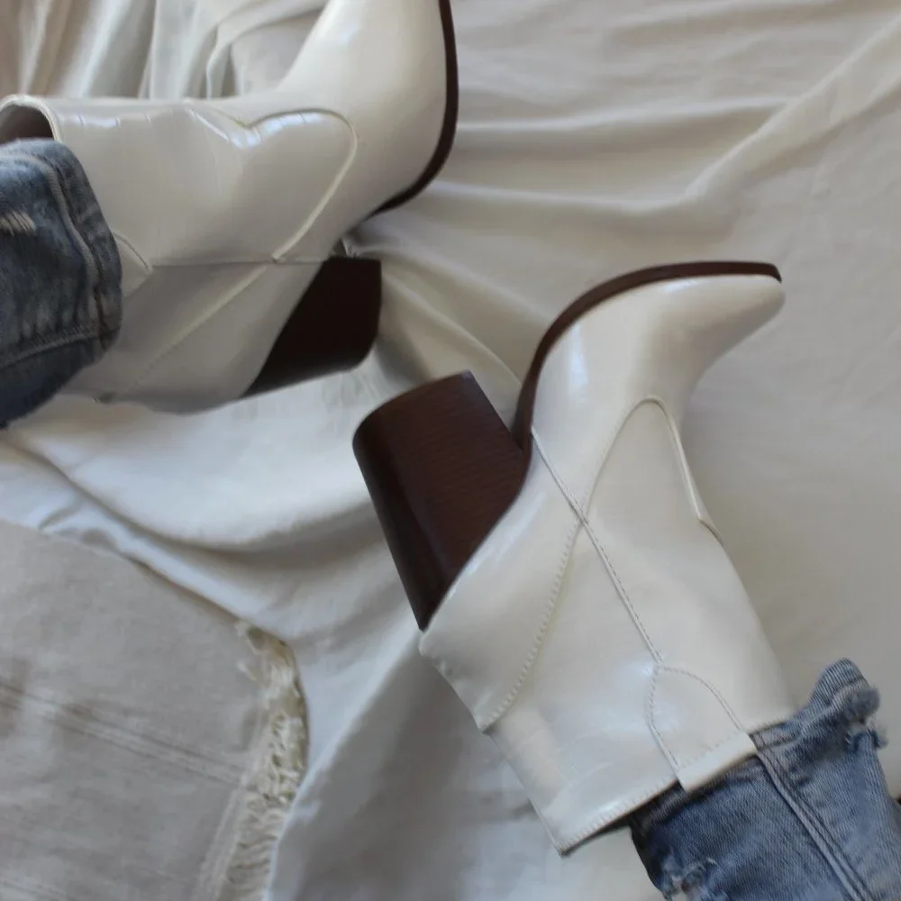 🆕The Debbie// White croco western style boot - Picture 9 of 10